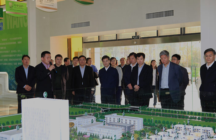 我院院長(zhǎng)隨科技部專家調(diào)研組來(lái)淮安高新區(qū)開展“以升促建”調(diào)研