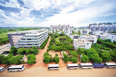 “十三五”海南老城經(jīng)濟(jì)開(kāi)發(fā)區(qū)將重點(diǎn)加快新興產(chǎn)業(yè)發(fā)展