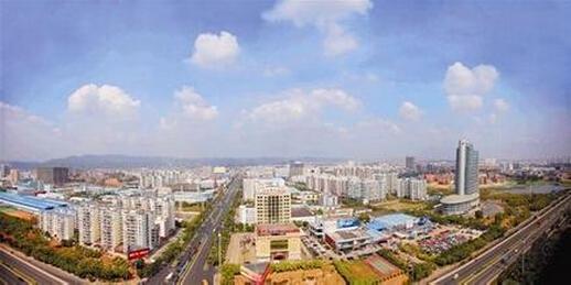 南寧高新區(qū)：六個“緊盯”沖刺全年目標任務(wù)